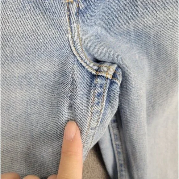 GRLFRND Size 26 Light Wash Titanium Karolina Raw hem Skinny Jean - Picture 6 of 12